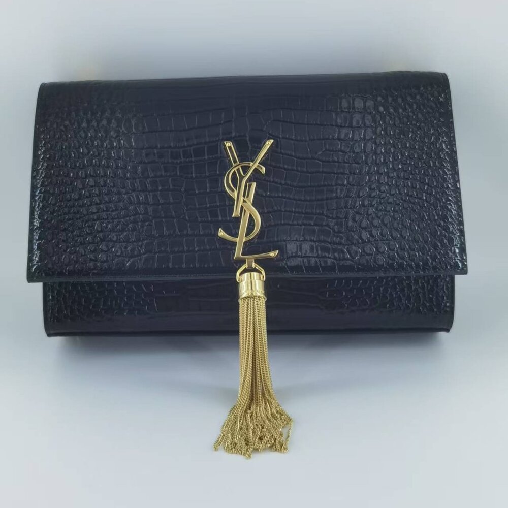 ✨✨Yves Saint Laurent Black shoulder bag